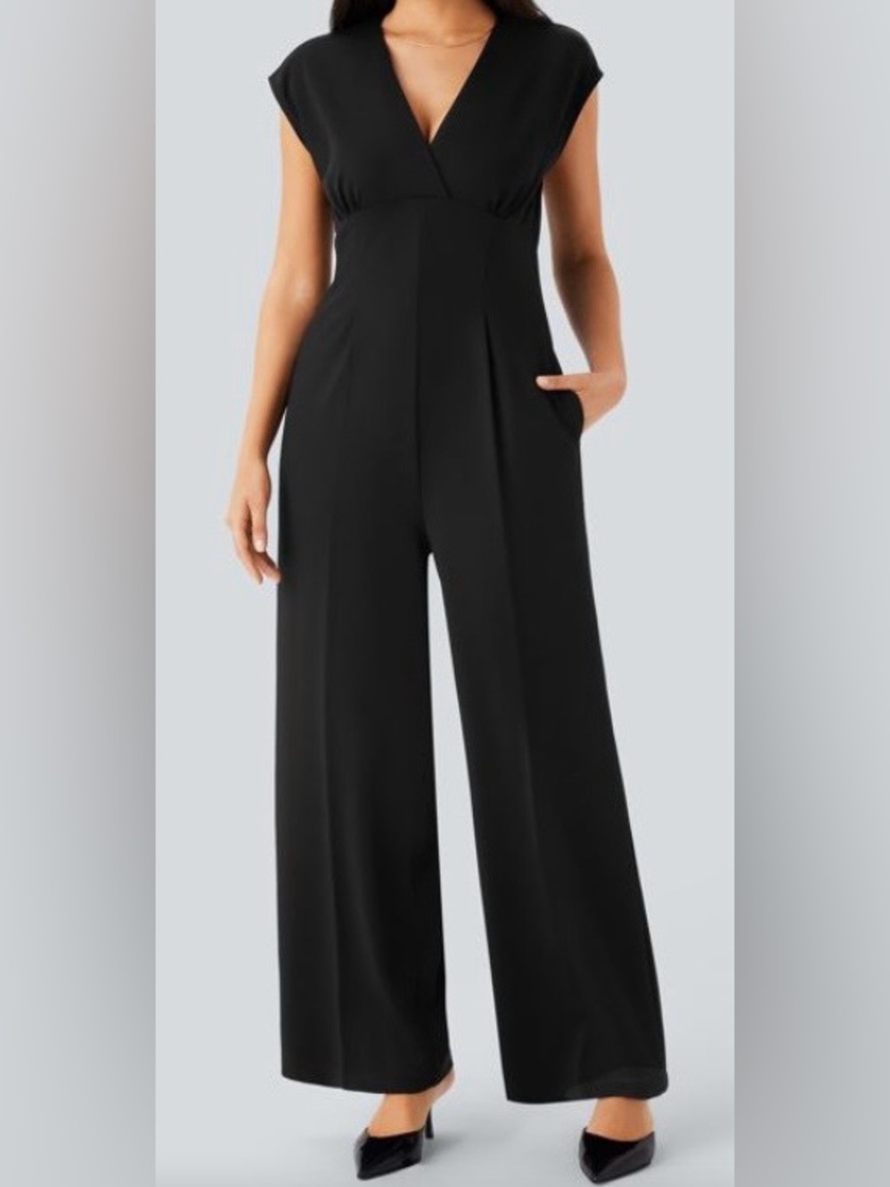 LARGE.  HALARA CAP SLEEVES PLICATED WIDE LEG JUMPSUIT